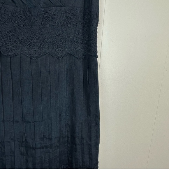 Ann Taylor Silk Lace Babydoll Dress Navy Sz 6 - Picture 7 of 10